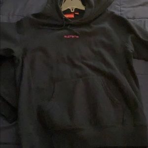 Supreme hoodie